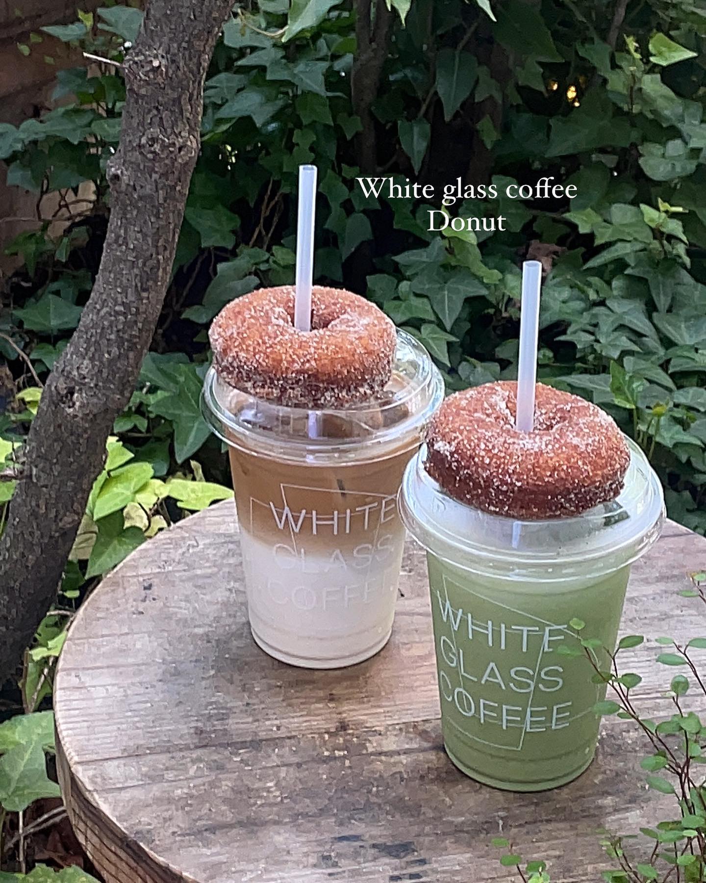 ホワイト グラス コーヒー（WHITE GLASS COFFEE）の混雑状況・空席情報